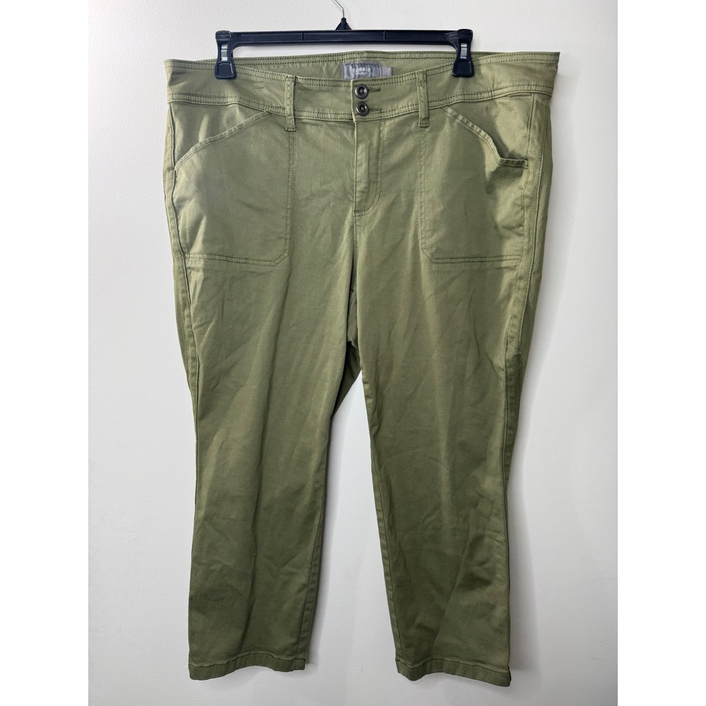 Torrid Womens 20 Olive Green Cropped Chino Pants Stretch Utility Patch Pockets